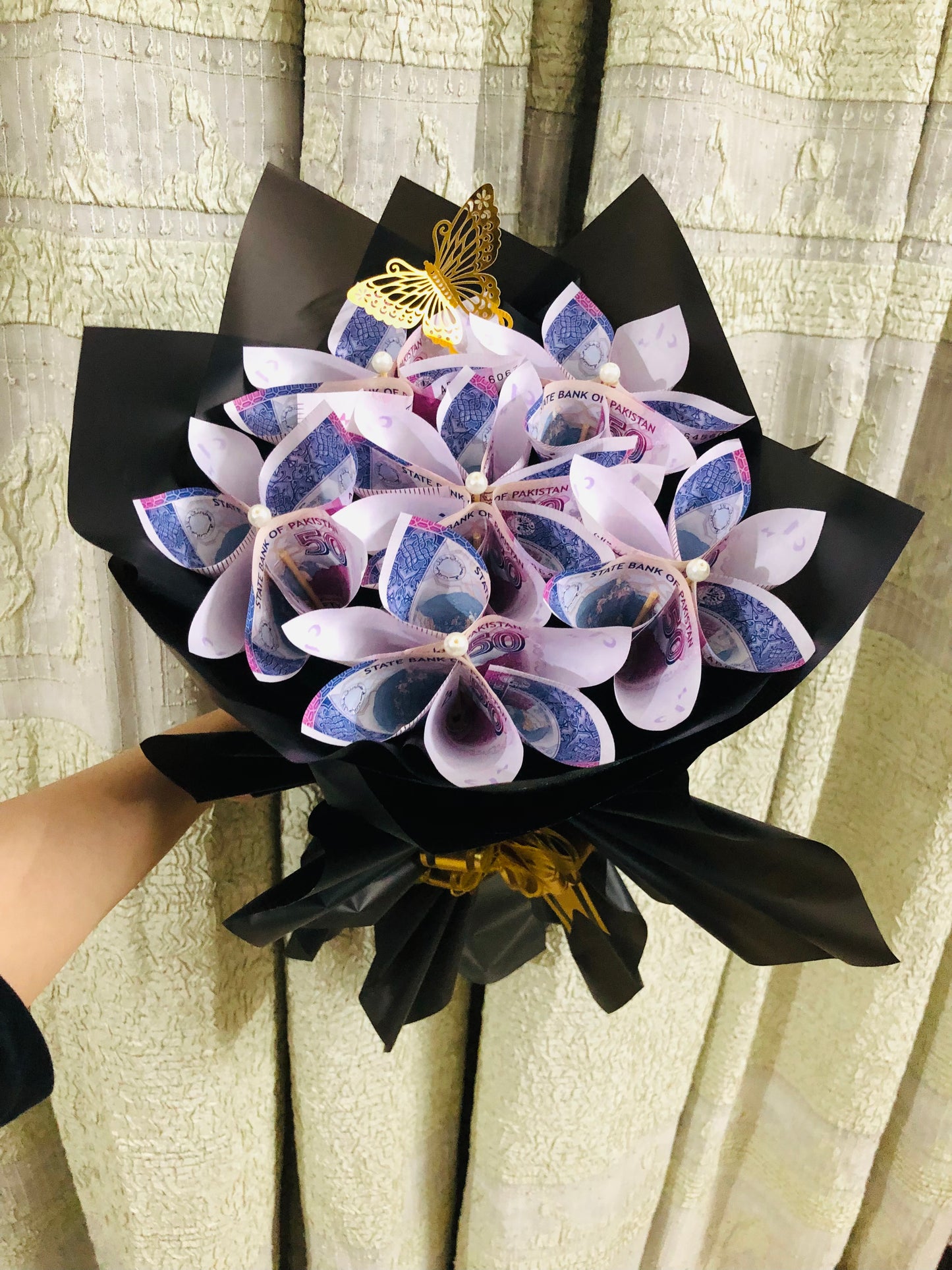 1000/- Cash Bouquet