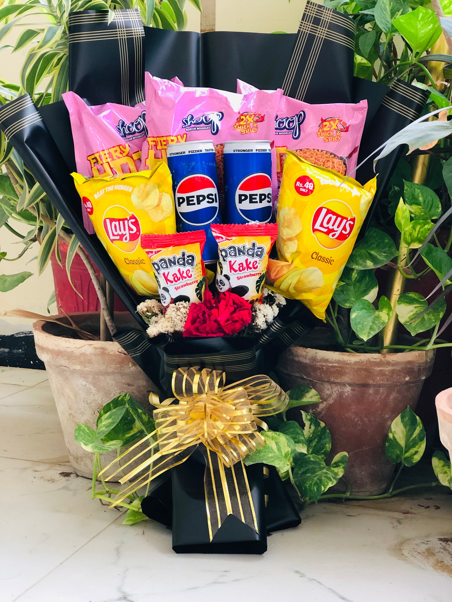 Snacks Box/Bouquet/Baskets