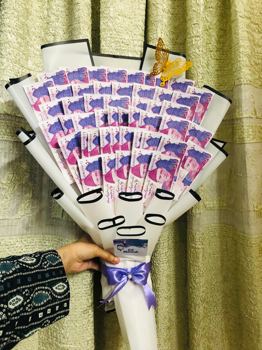 2500/- Money Bouquet