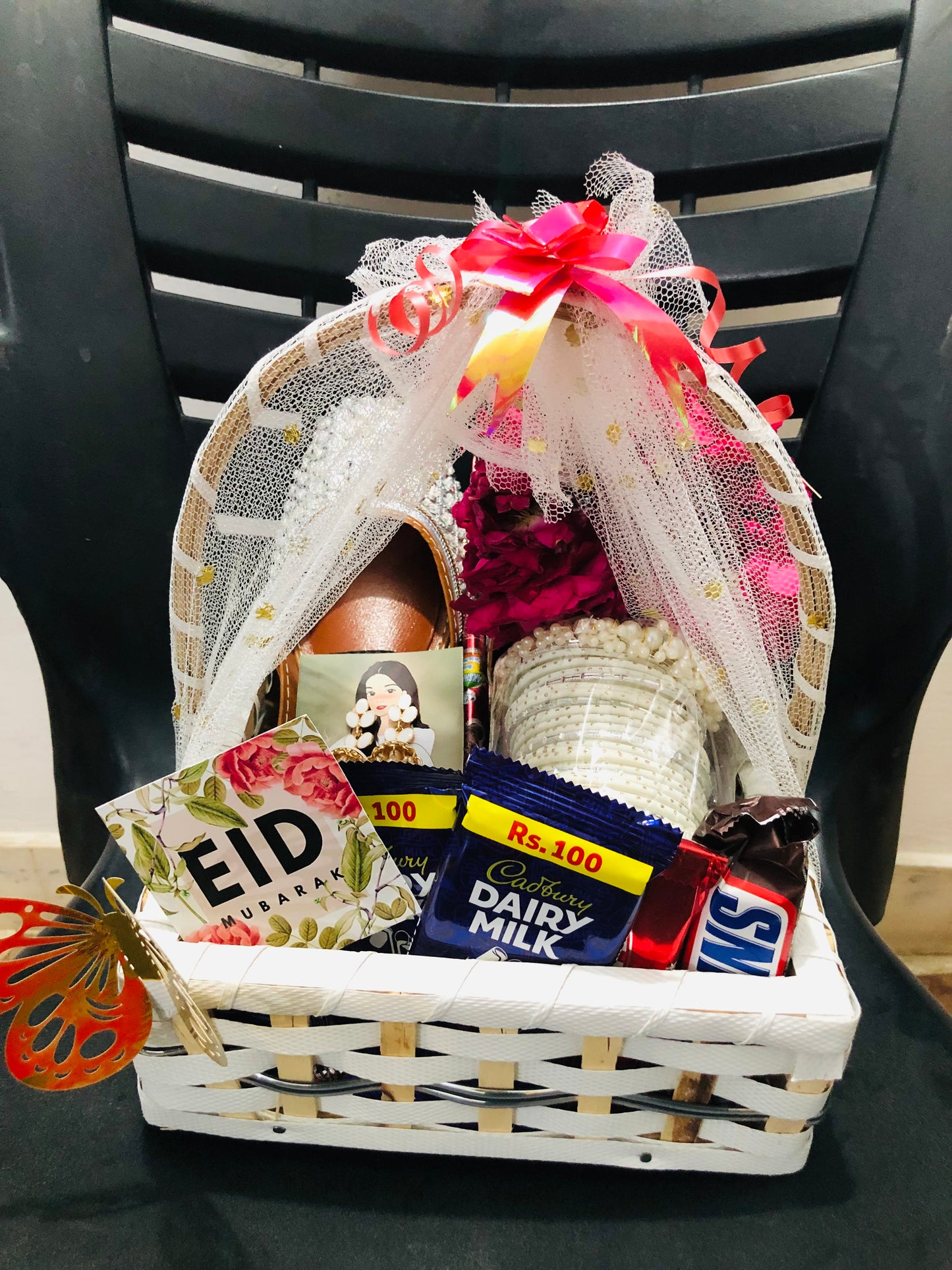 Eidi Basket For Her 3.0