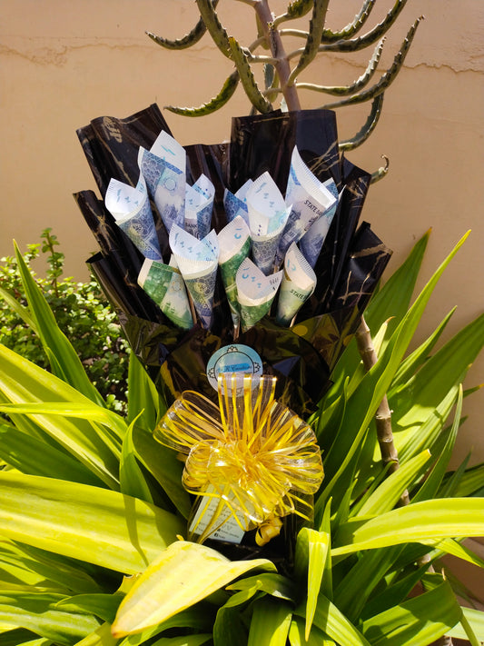 Minimal Wrapped Bouquet