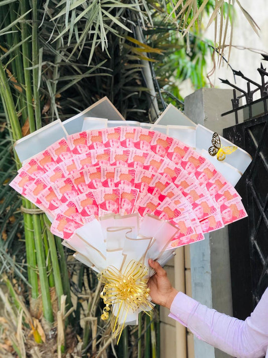 Fan Shaped Money Bouquet