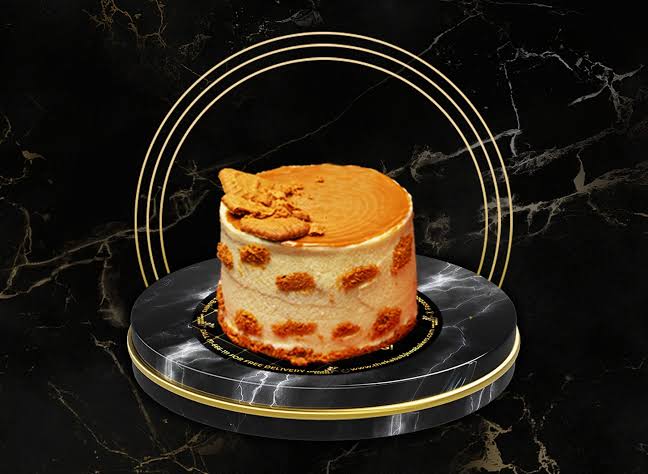 Lotus Mini Cake