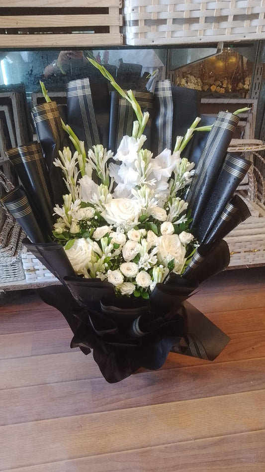 Heavenly White Bouquet